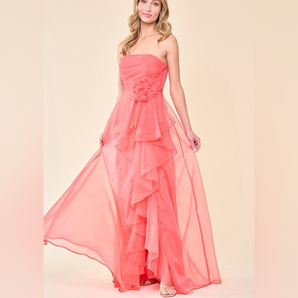 Elegant Coral Strapless Gown with Floral Detail